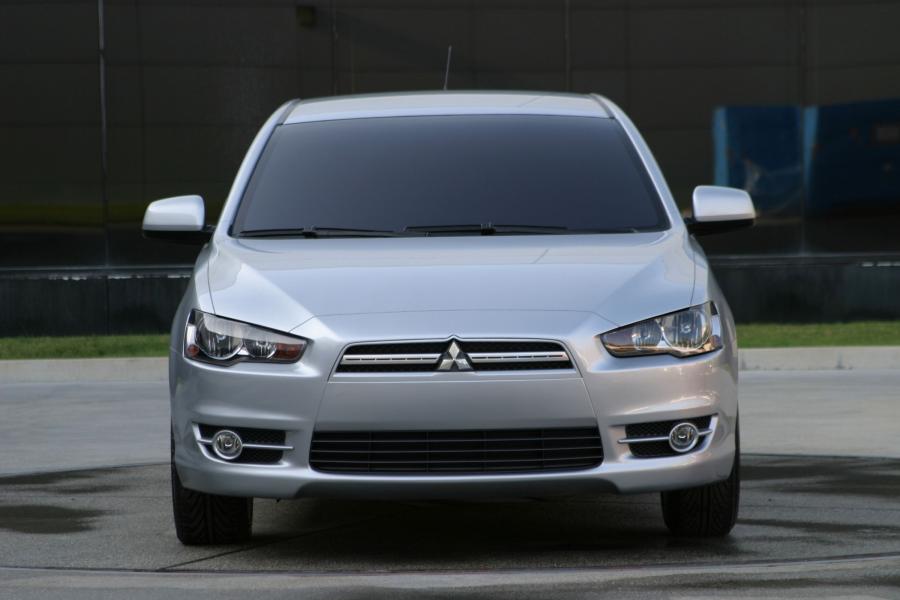  Mitsubishi Lancer 2007 года  (фото 76 из 104)